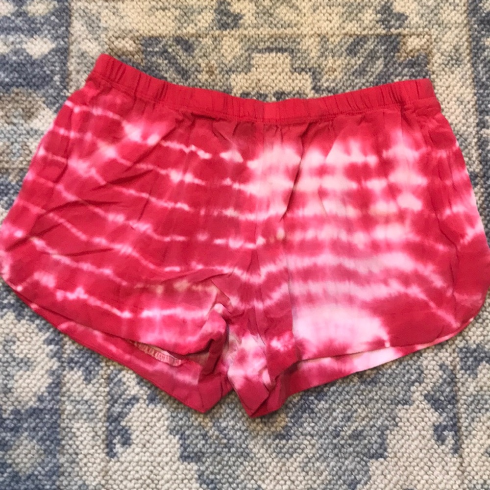 ❤️ Olivaceous Tie Dye Shorts Small ❤️